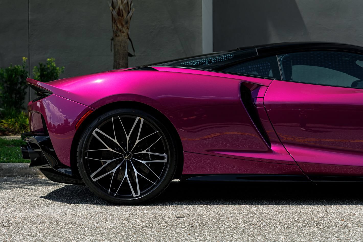 New 2027 McLaren GTS RWD image 9
