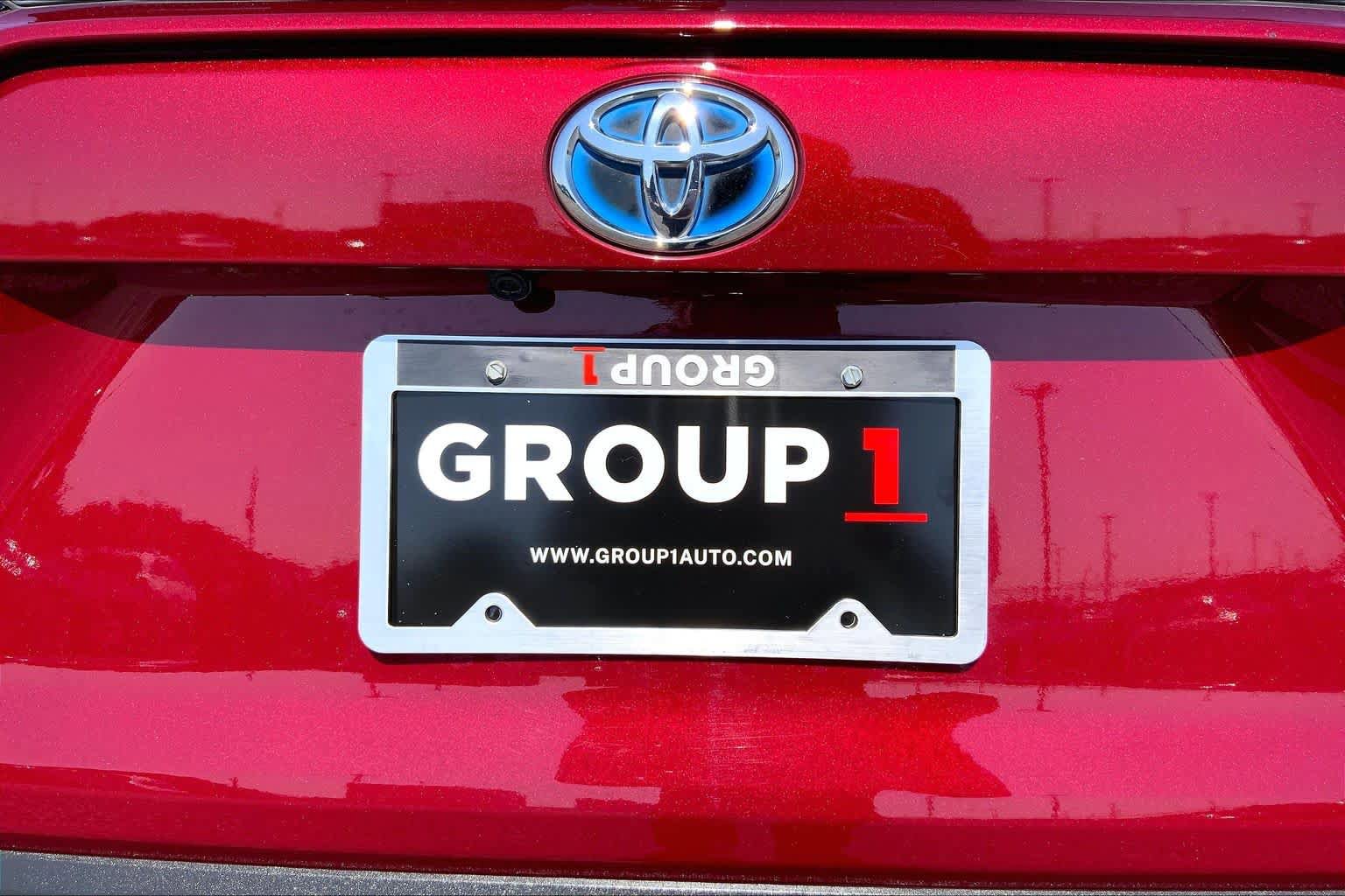Used 2022 Toyota RAV4 XLE w/ Convenience Package AWD/4WD image 10