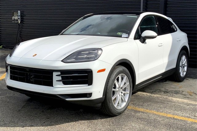 New 2026 Porsche Cayenne Coupe video 1