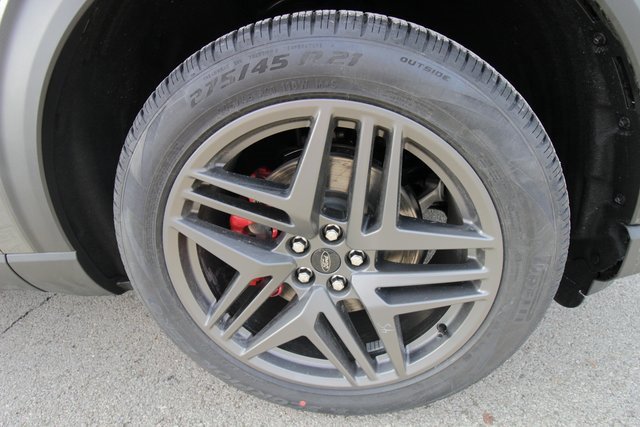 New 2026 Ford Explorer ST-Line w/ ST-Line Street Pack image 15