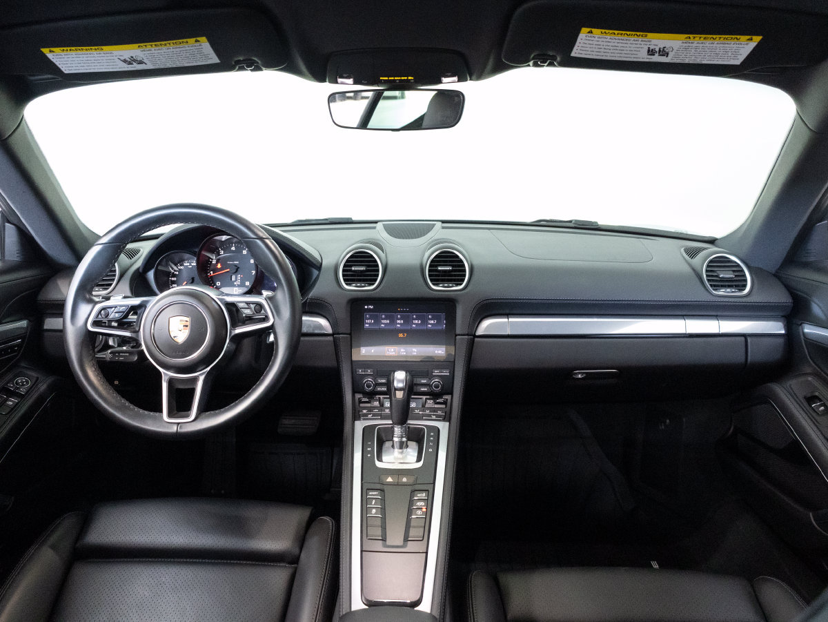 Certified 2024 Porsche 718 Cayman RWD image 17