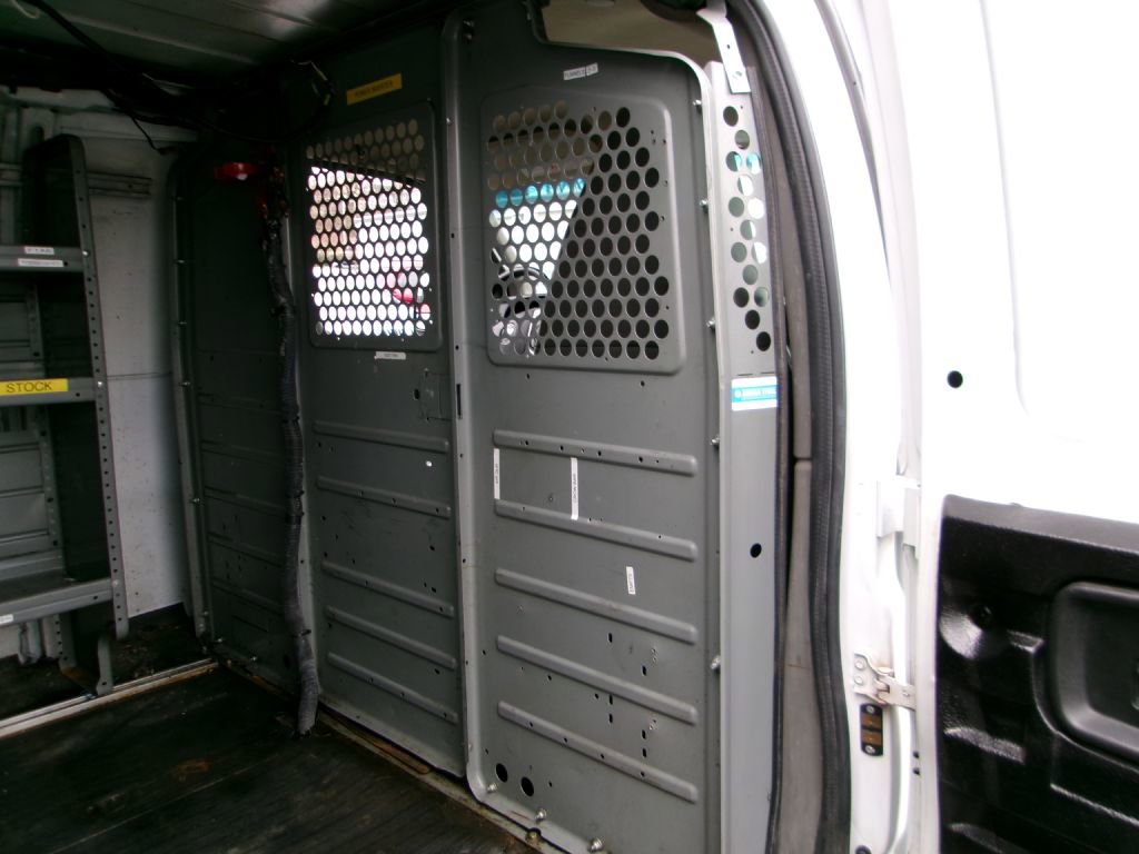 Used 2019 Chevrolet Express 3500 Extended w/ Driver Convenience Package image 14