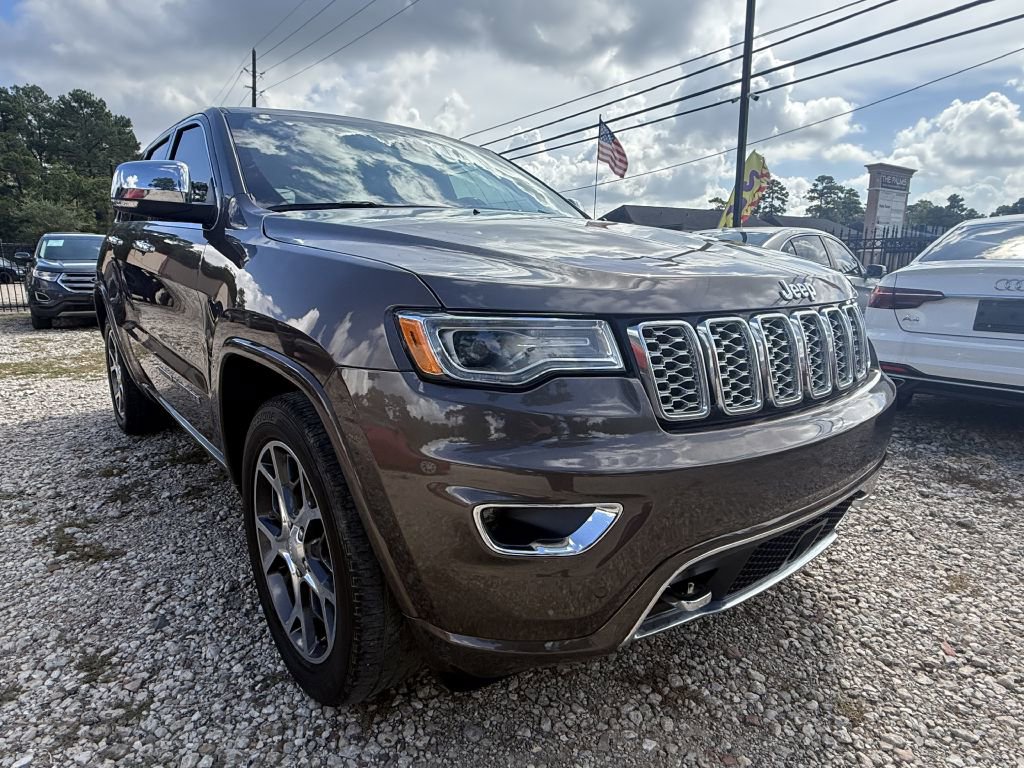 Used 2019 Jeep Grand Cherokee Overland RWD image 3