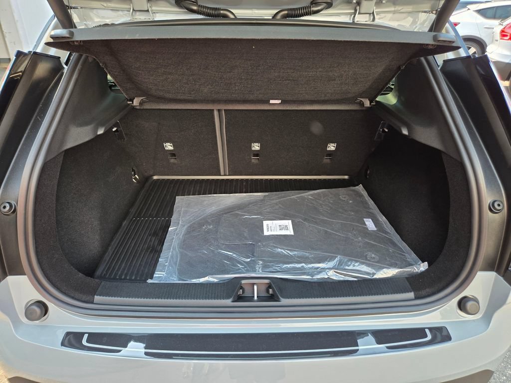 Certified 2025 Volvo EX30 Plus w/ Protection Package Premier AWD/4WD image 13