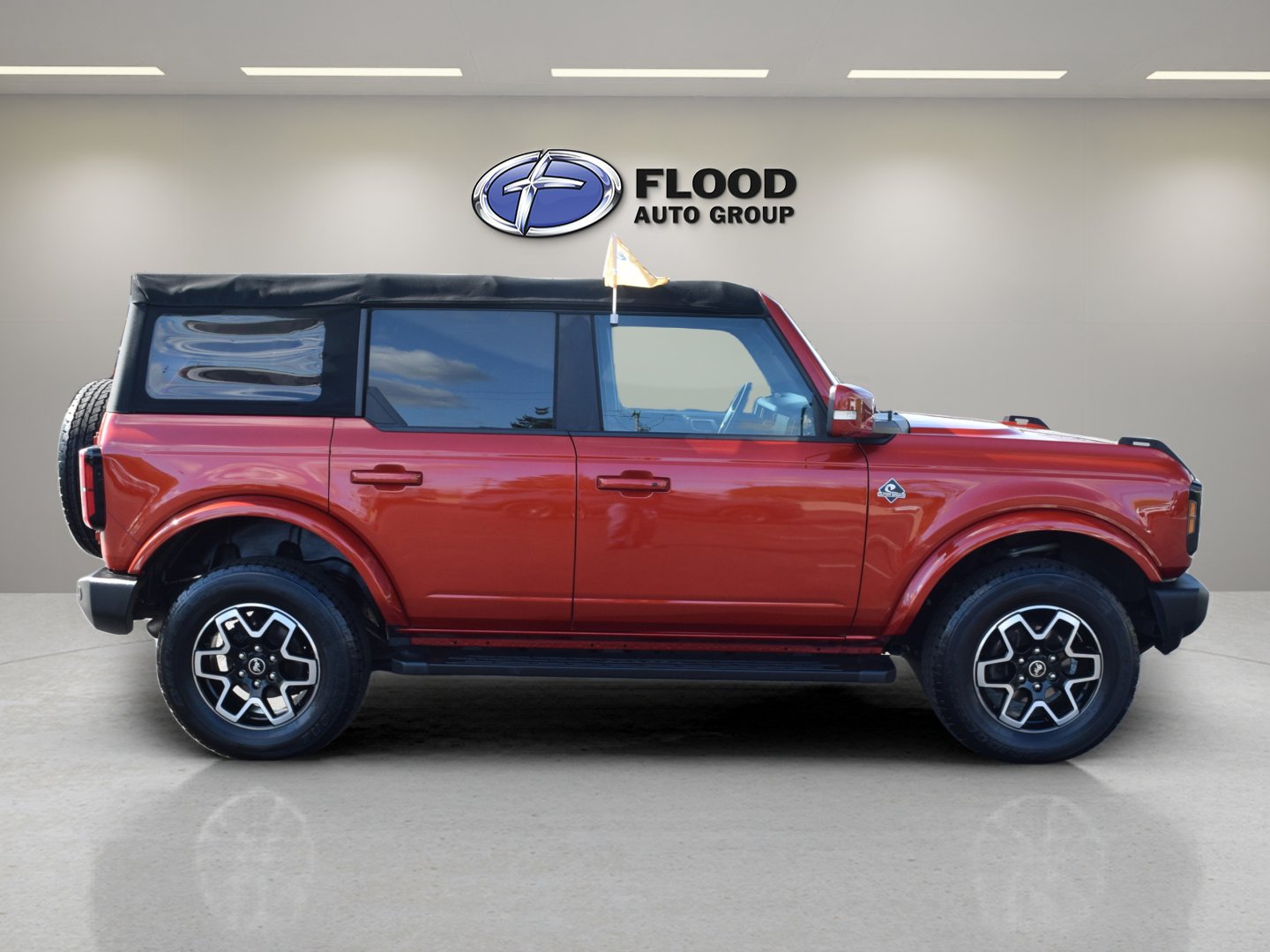 Used 2022 Ford Bronco Outer Banks AWD/4WD image 3