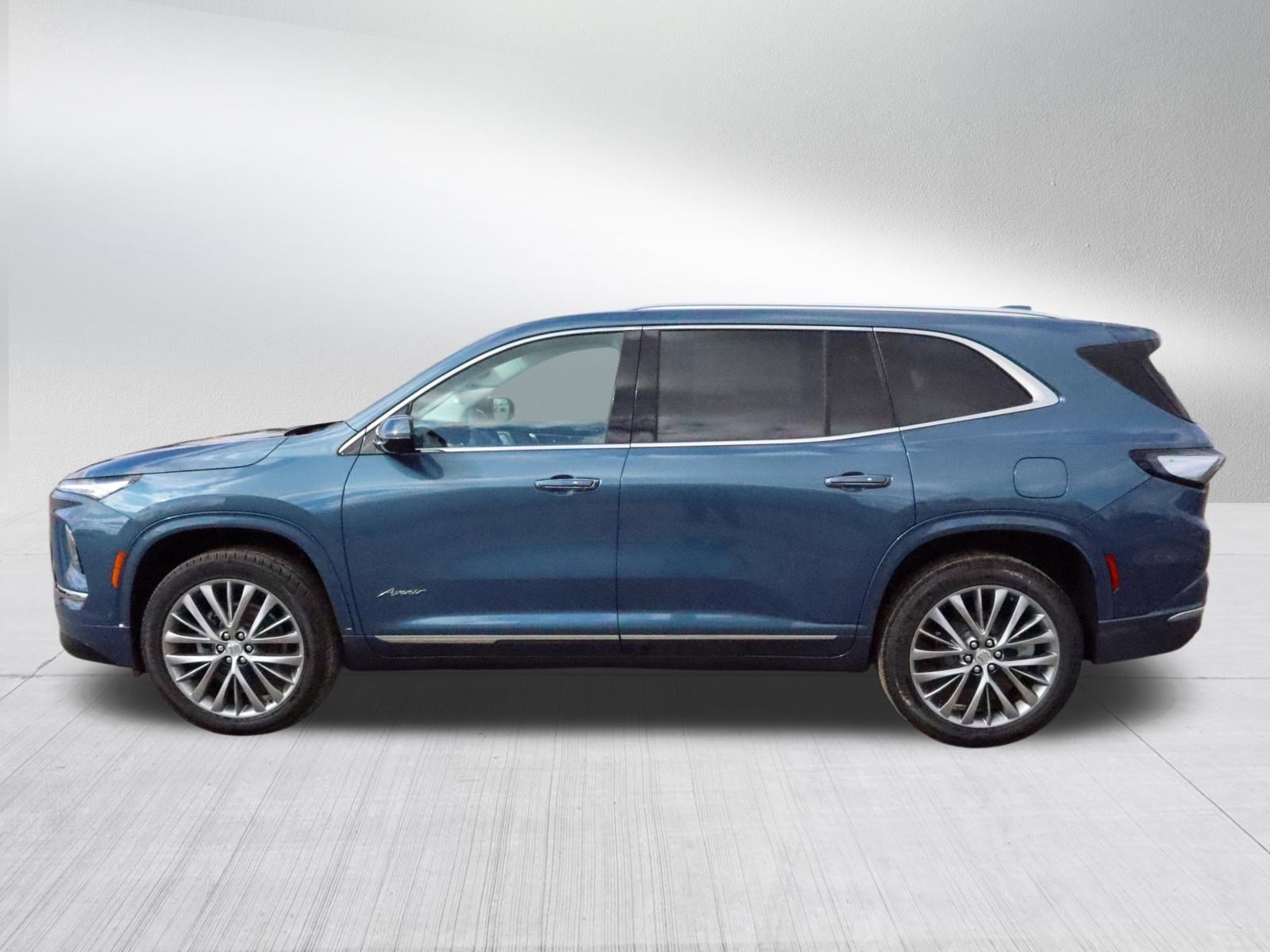 New 2026 Buick Enclave Avenir w/ Super Cruise Package image 4