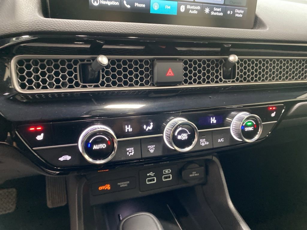 Used 2024 Honda Civic Touring image 28