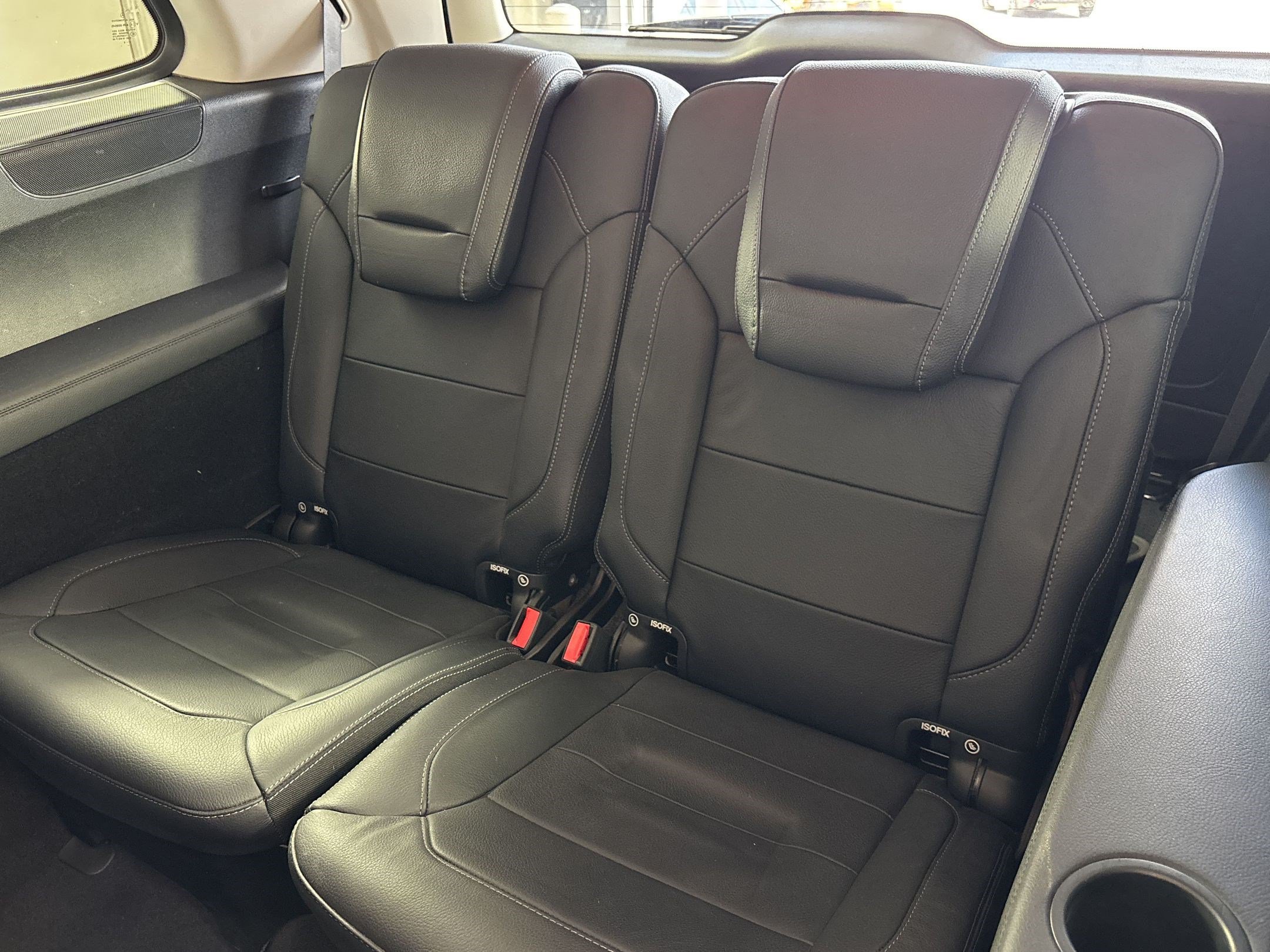 Used 2018 Mercedes-Benz GLS 550 4MATIC image 31