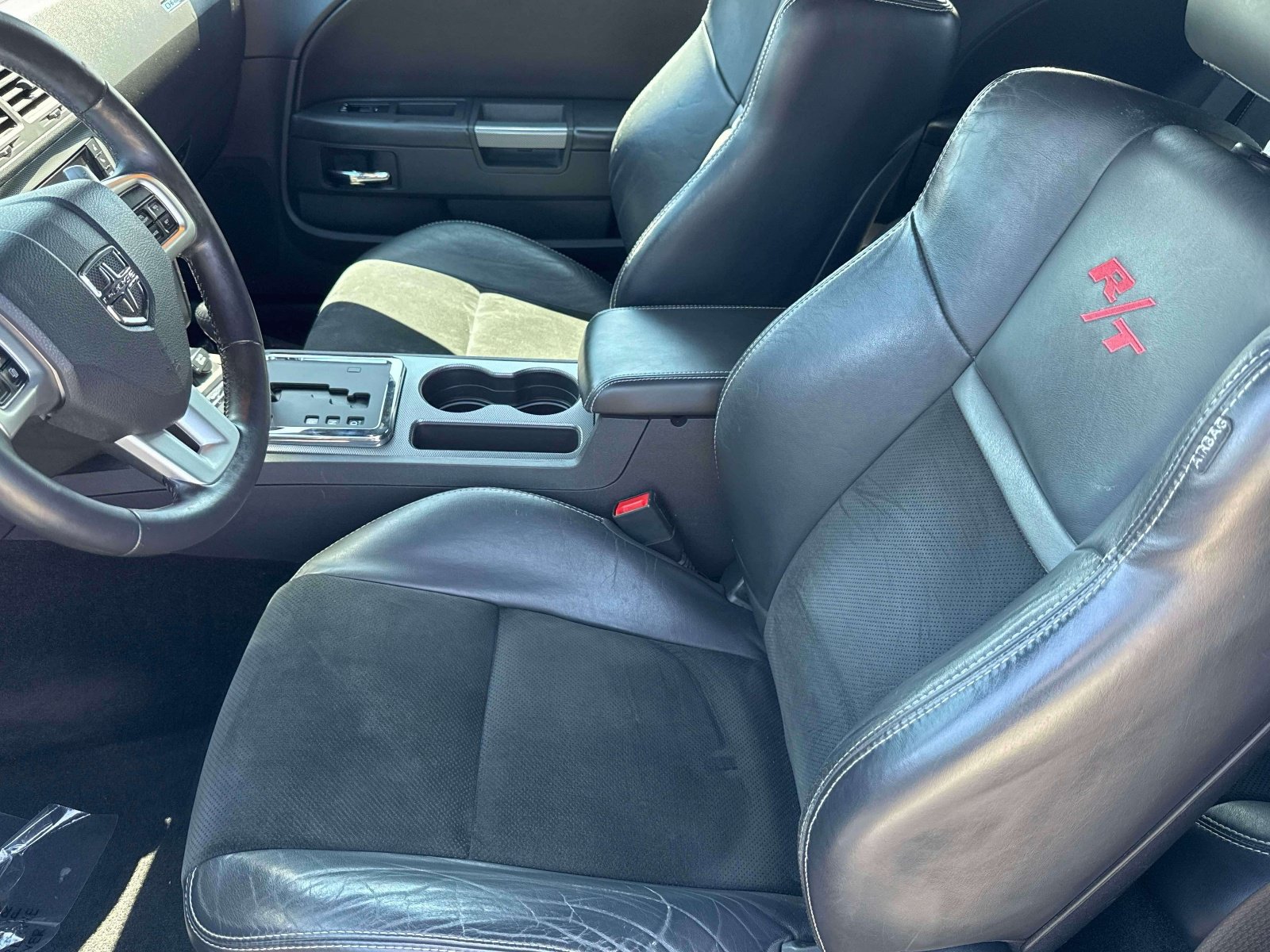 Used 2014 Dodge Challenger R/T RWD image 20