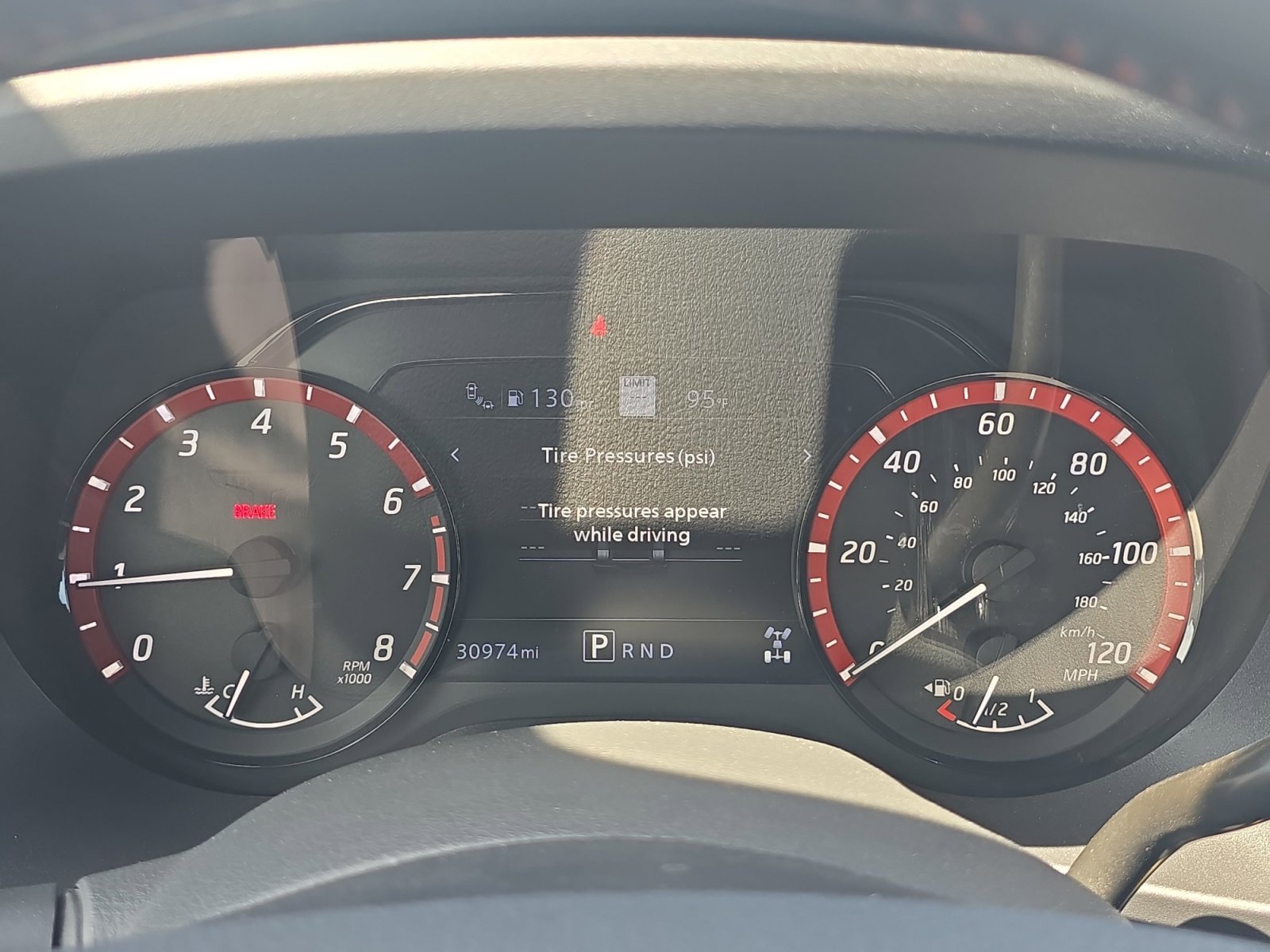 Used 2024 Nissan Titan PRO-4X w/ Pro-4x Convenience Package AWD/4WD image 20