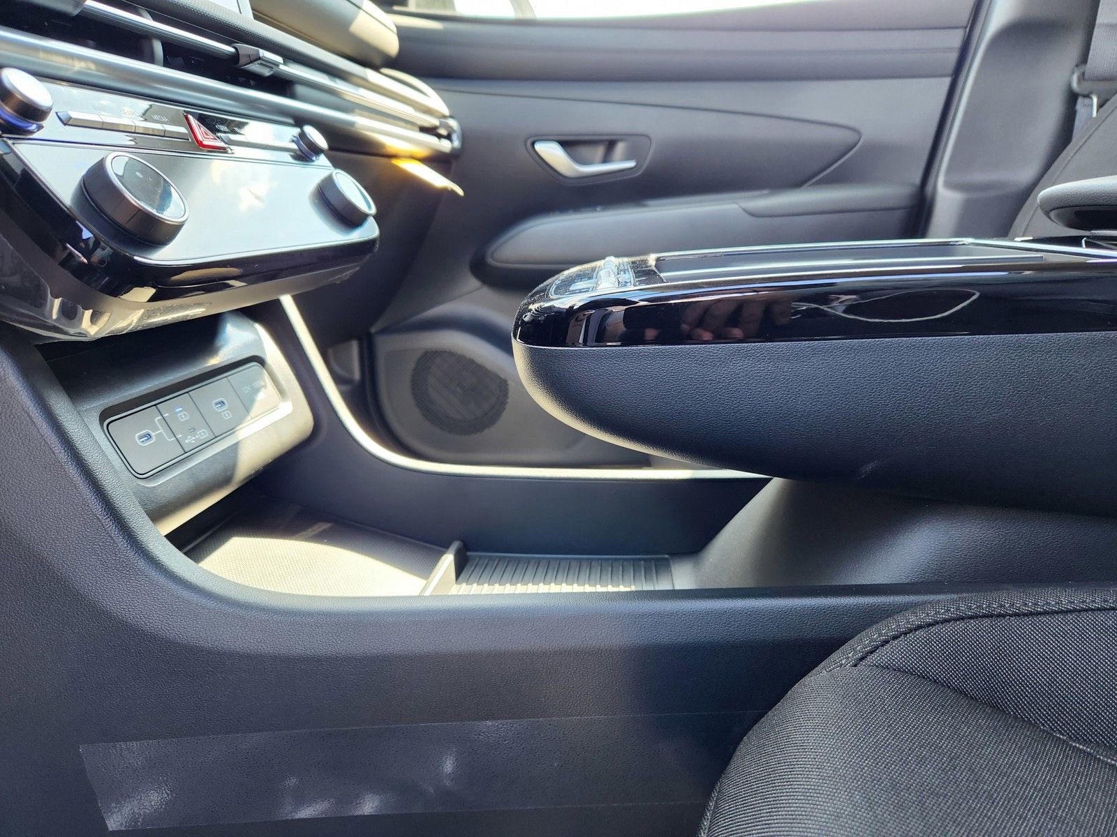 New 2025 Hyundai Tucson Blue image 27