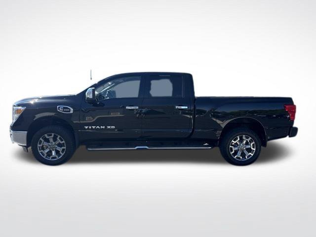 Used 2018 Nissan Titan SL w/ Chrome Package AWD/4WD image 4