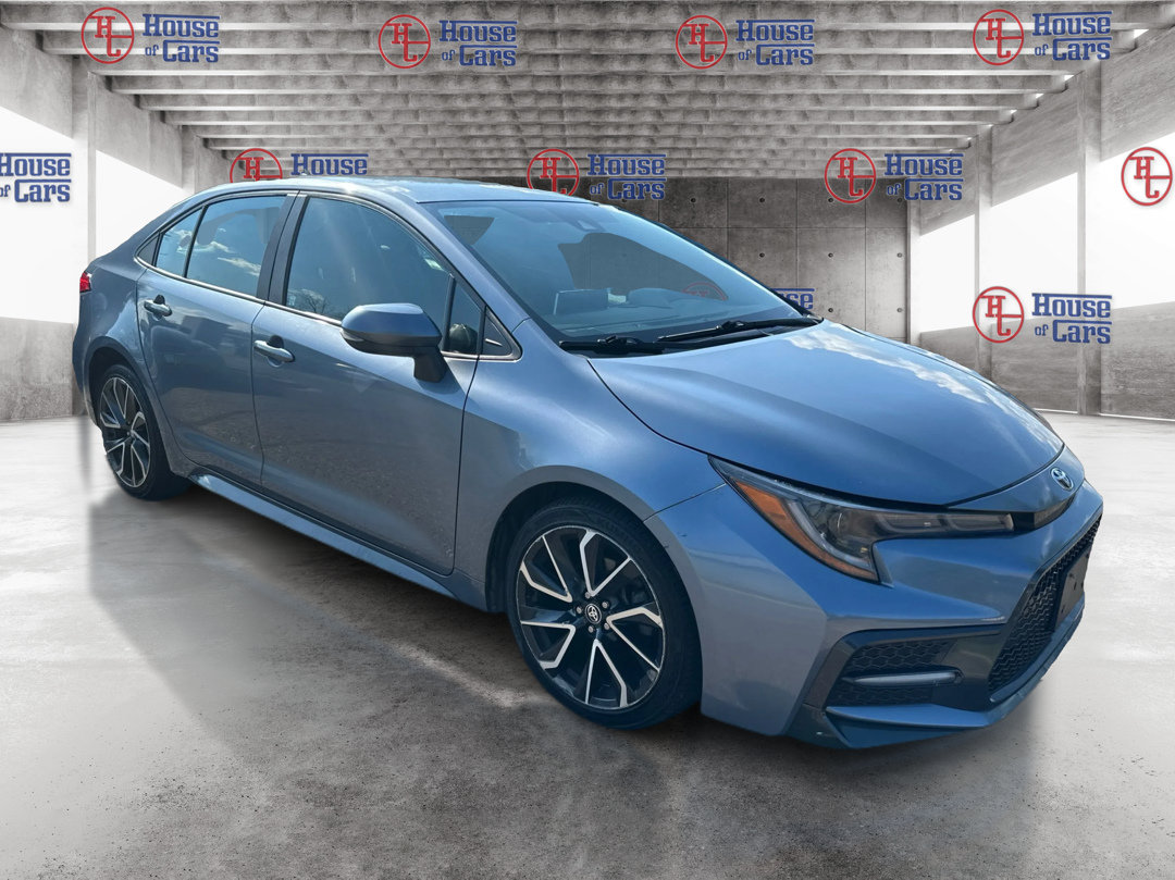 Used 2020 Toyota Corolla LE FWD image 3