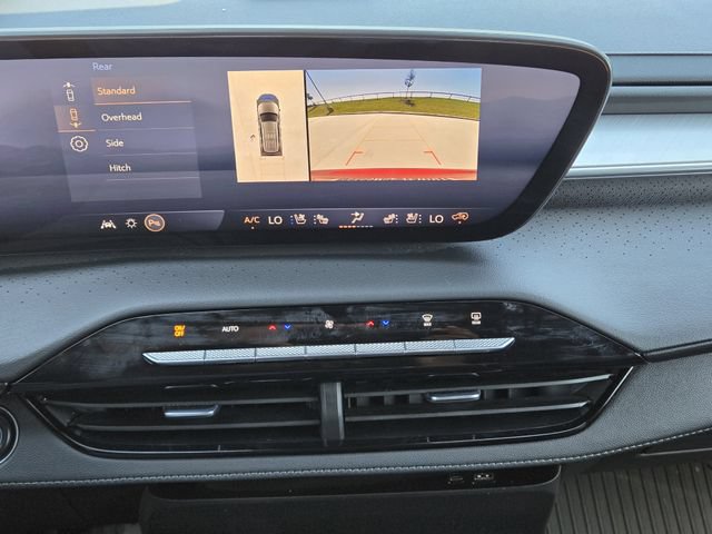 Used 2025 Buick Enclave Avenir w/ Super Cruise Package AWD/4WD image 18