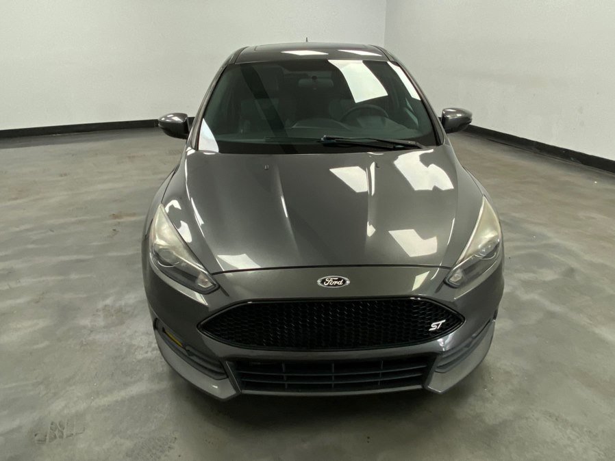 Used 2017 Ford Focus ST w/ Equipment Group 401A image 9