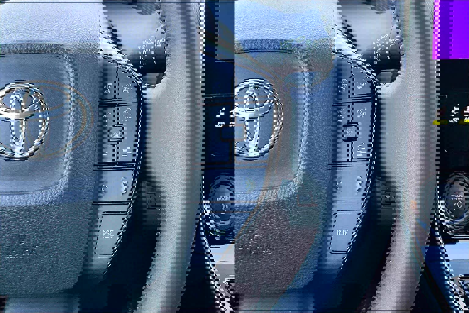 Used 2024 Toyota bZ4X XLE image 24