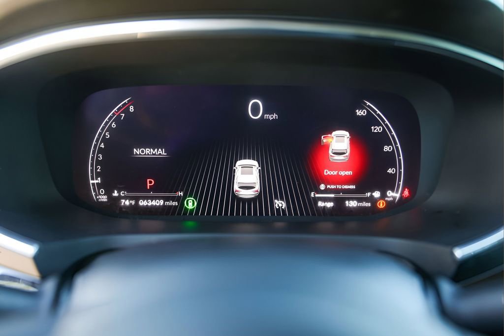 Used 2022 Acura MDX FWD w/ Technology Package image 11