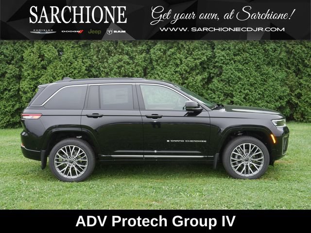 New 2027 Jeep Grand Cherokee Summit AWD/4WD image 1