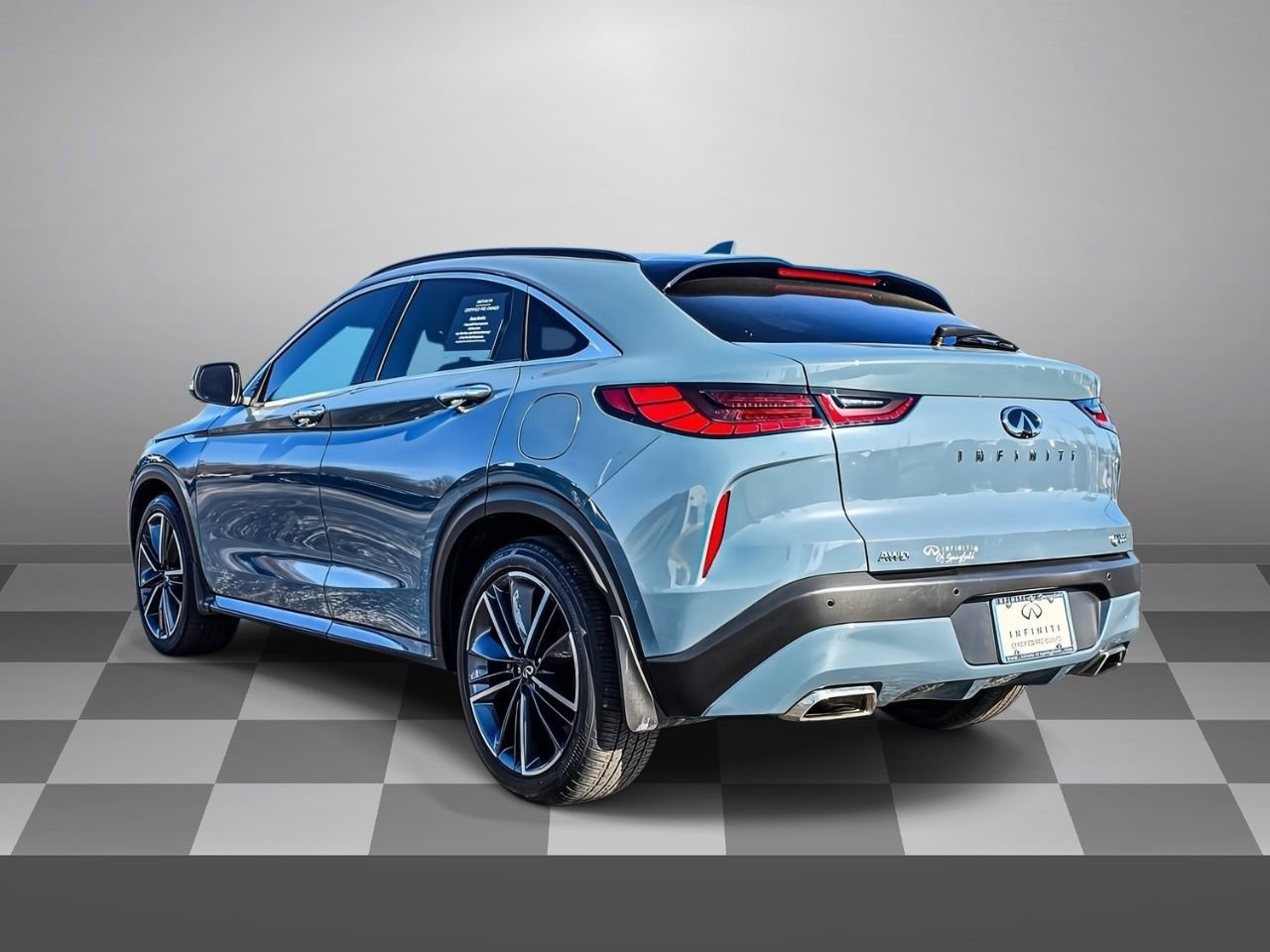 Used 2025 INFINITI QX55 Essential image 4