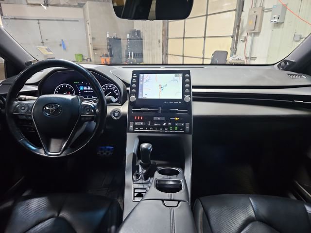 Used 2019 Toyota Avalon Touring w/ Advanced Safety Package image 14
