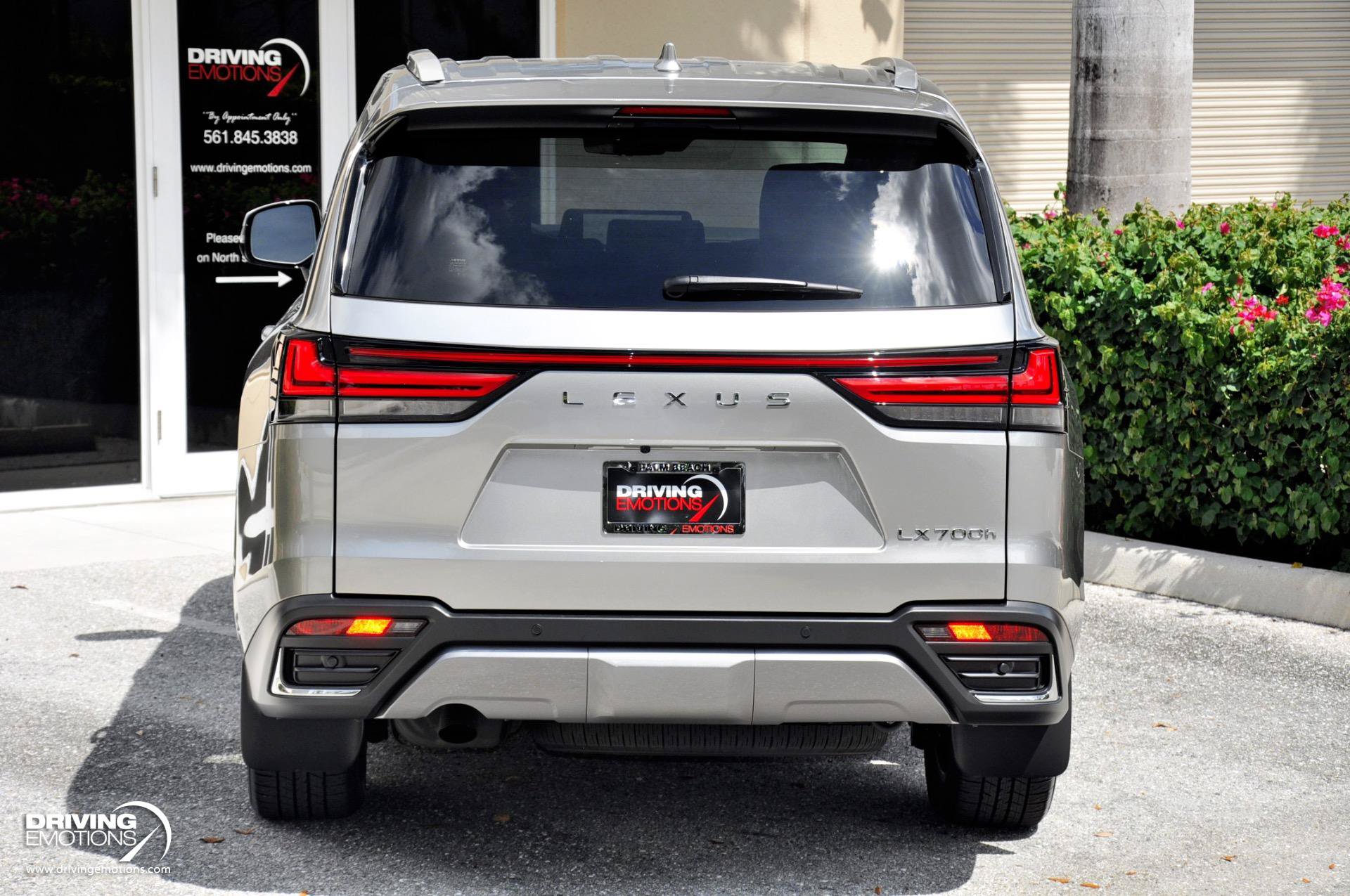 Used 2026 Lexus LX 700h Luxury AWD/4WD image 21