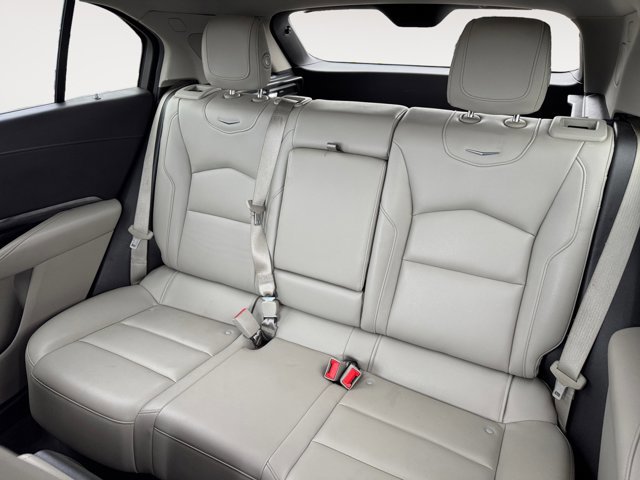 Used 2019 Cadillac XT4 Luxury w/ Cold Weather Package image 16