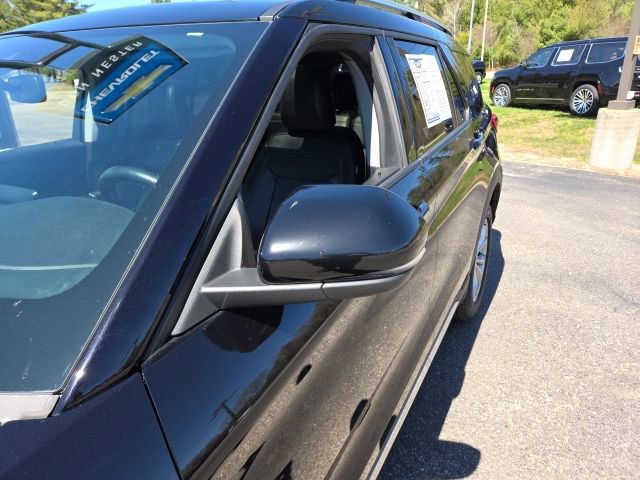 Used 2021 Ford Explorer Limited w/ Equipment Group 301A AWD/4WD image 40