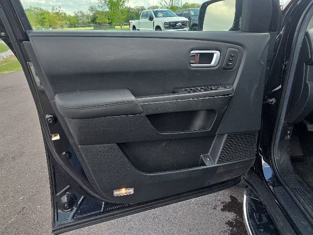 Used 2013 Honda Pilot Touring image 26