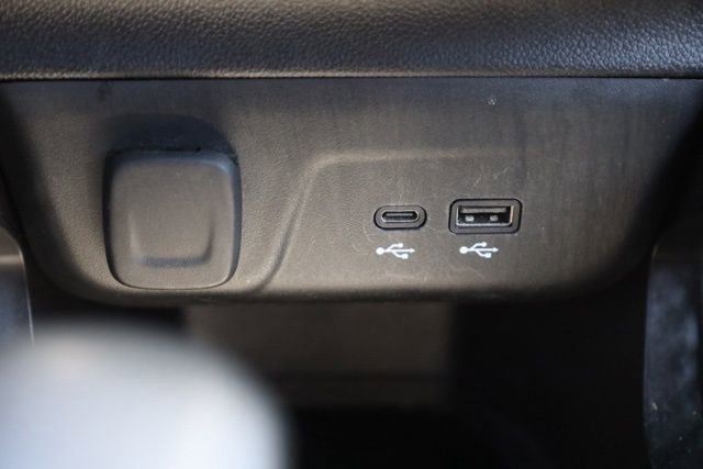 Certified 2024 Chevrolet TrailBlazer RS AWD/4WD image 26