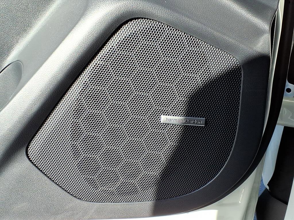 New 2026 Subaru Ascent Limited image 24