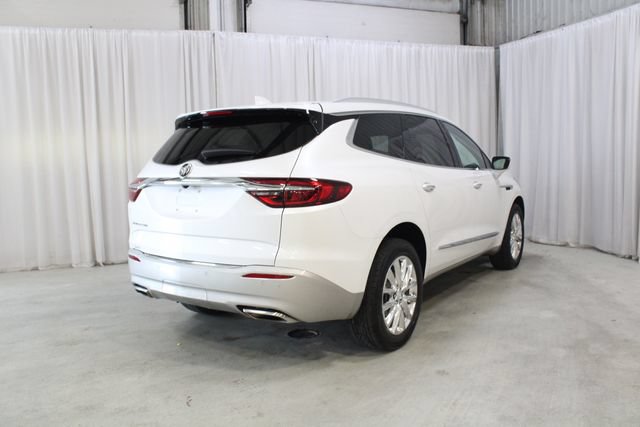 Used 2021 Buick Enclave Premium w/ Sun and Sites Package FWD image 28
