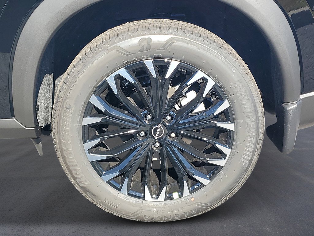 New 2026 Nissan Rogue Dark Armor FWD image 10