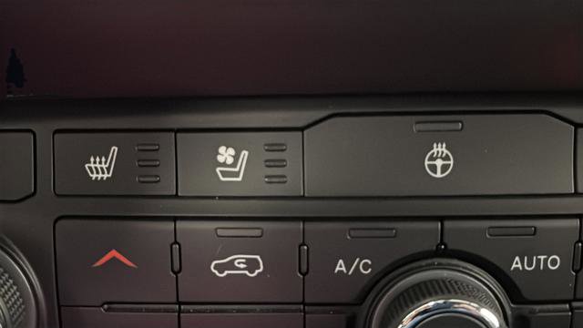 Used 2024 Dodge Durango R/T image 41