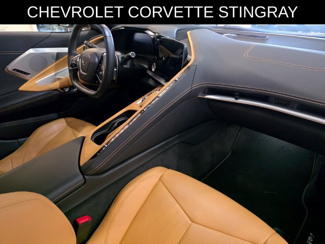Used 2022 Chevrolet Corvette Stingray Preferred Cpe w/ 2LT RWD image 9