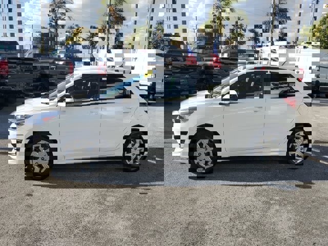 Used 2023 Kia Rio S image 4