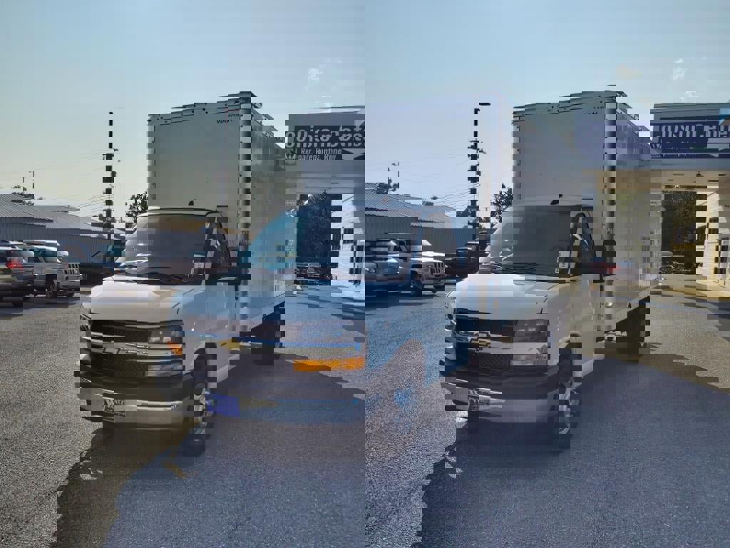 New 2023 Chevrolet Express 3500 w/ Power Convenience Package image 2