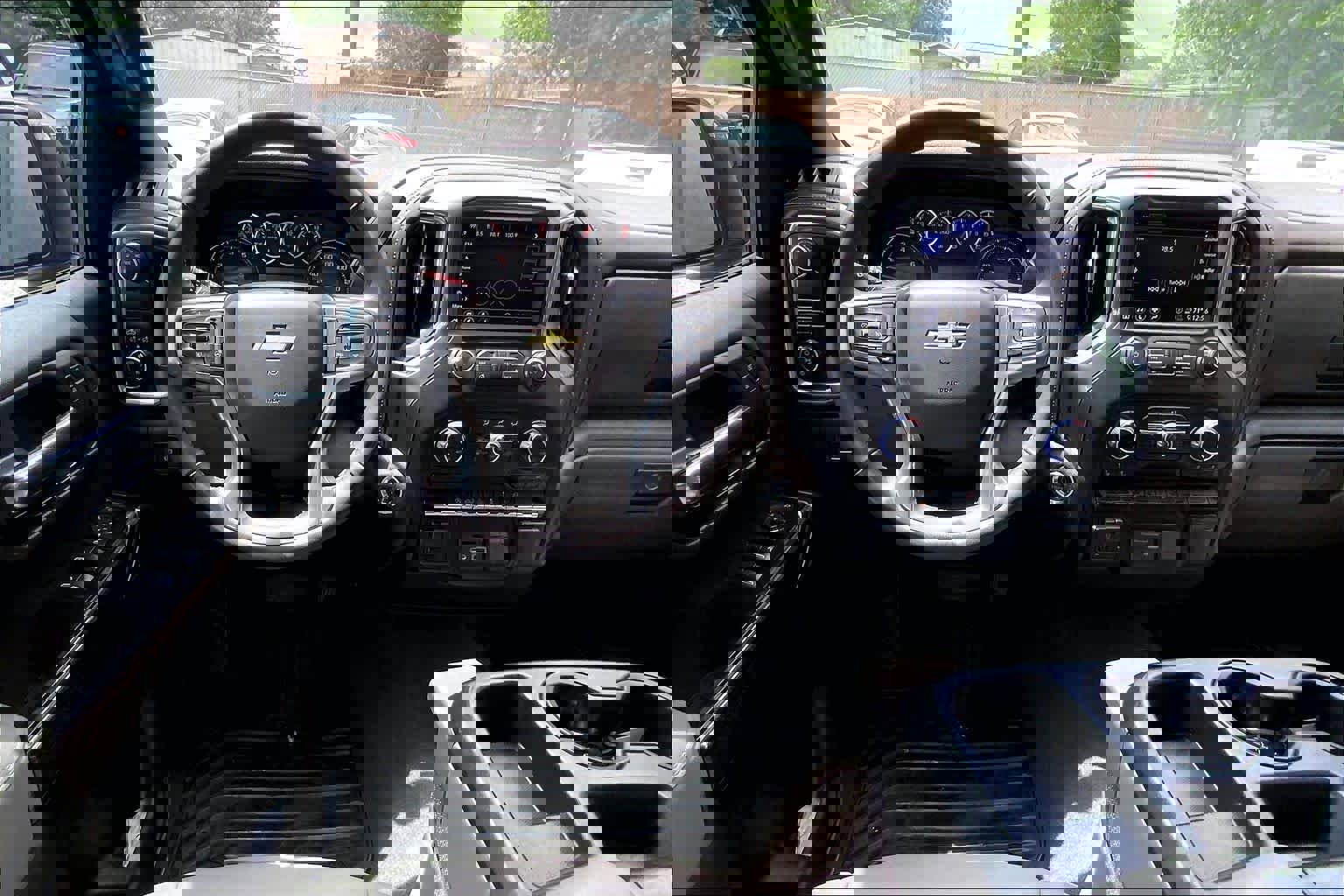 Used 2020 Chevrolet Silverado 1500 LT w/ Texas Edition RWD image 6