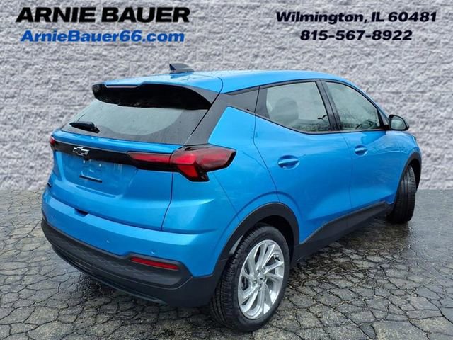 New 2027 Chevrolet Bolt LT w/ Comfort Package FWD image 6