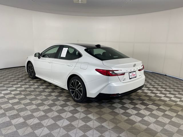 Used 2025 Toyota Camry XLE AWD/4WD image 13