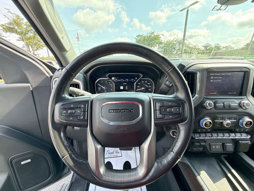 Used 2021 GMC Sierra 1500 Denali w/ Denali Ultimate Package AWD/4WD image 17