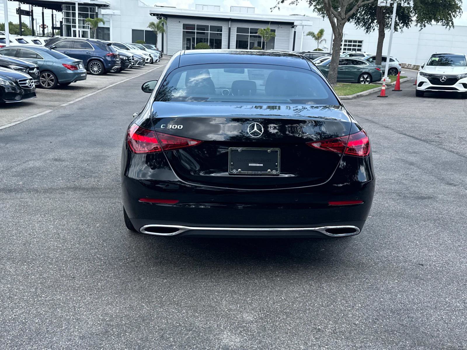 New 2025 Mercedes-Benz C 300 Sedan image 4