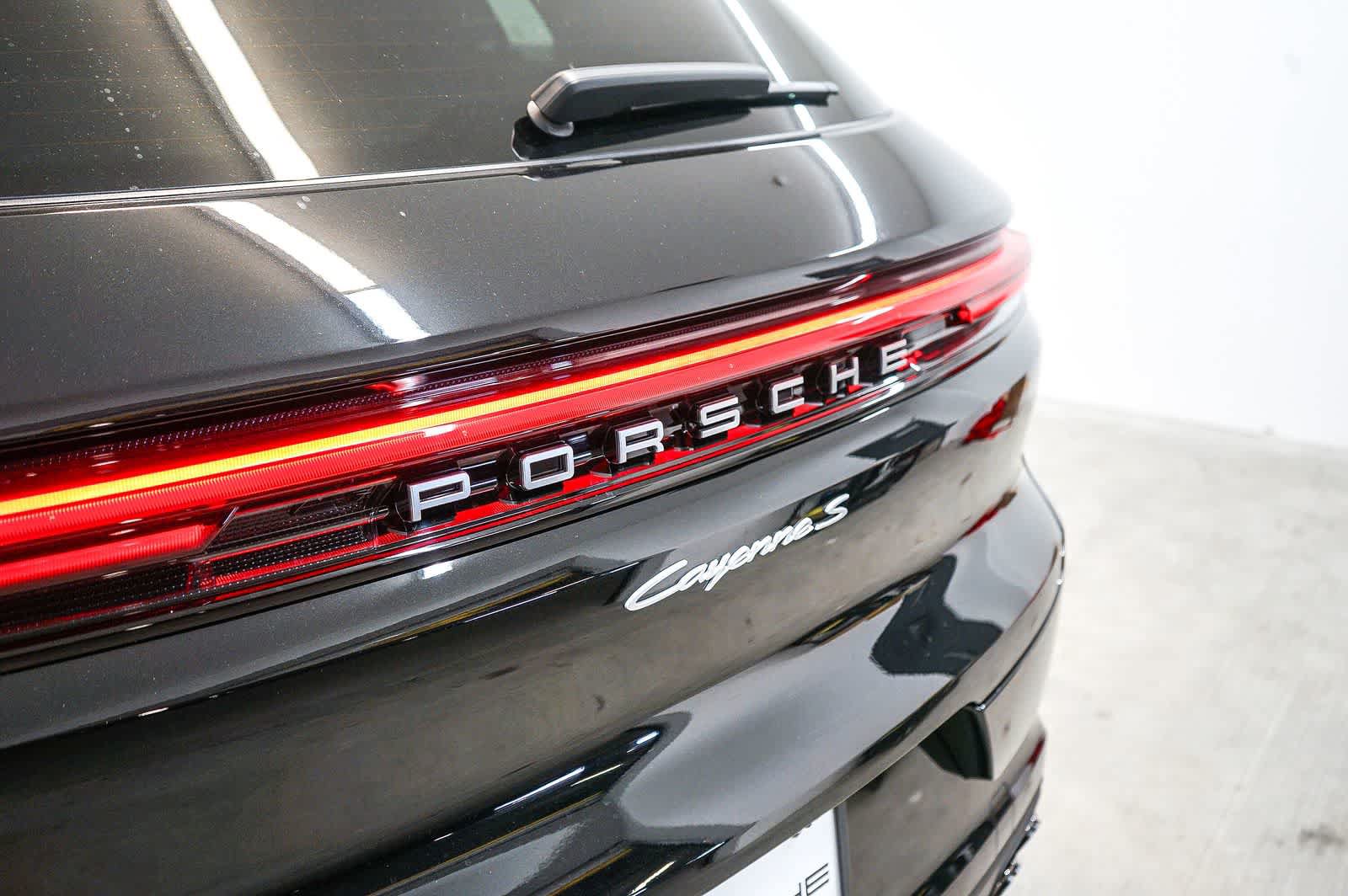 New 2026 Porsche Cayenne S AWD/4WD image 12