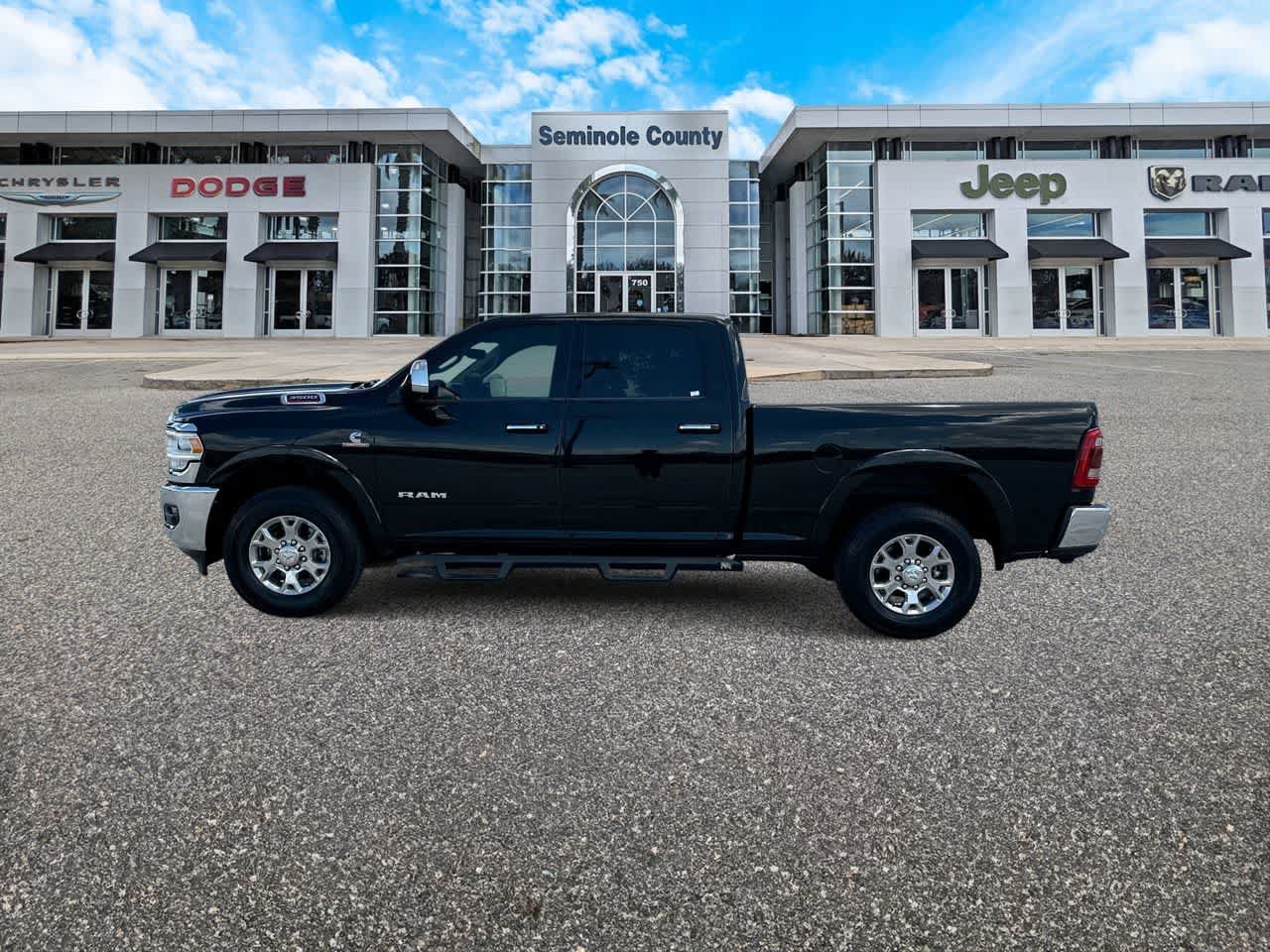 Certified 2022 RAM 3500 Laramie RWD image 5