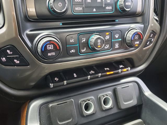 Used 2017 Chevrolet Silverado 1500 High Country image 31