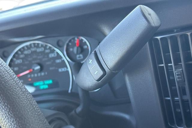 New 2026 GMC Savana 3500 w/ Driver Convenience Package RWD image 21