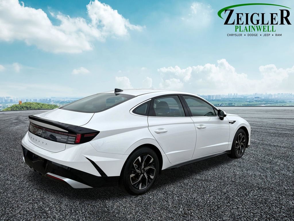 Used 2025 Hyundai Sonata SEL image 8