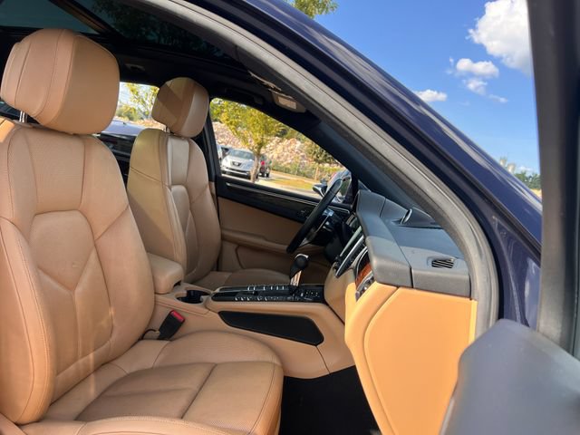 Used 2017 Porsche Macan S AWD/4WD image 30