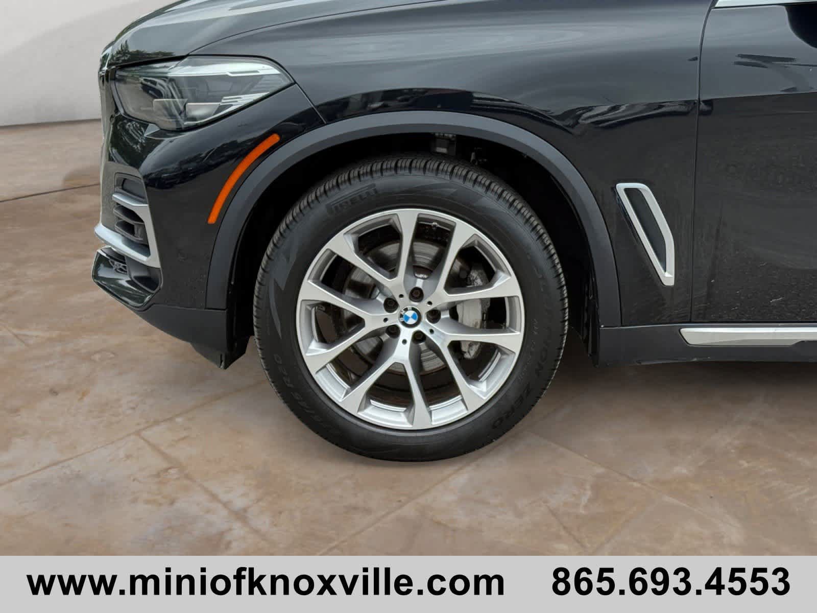 Used 2022 BMW X5 xDrive40i w/ Premium Package AWD/4WD image 9