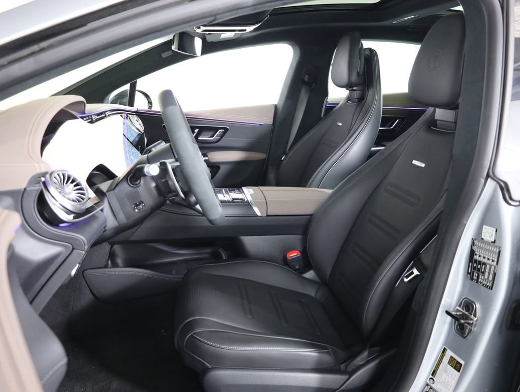 Used 2025 Mercedes-Benz EQS AMG 4MATIC image 34