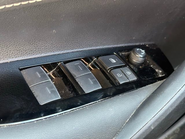 Used 2022 Toyota Corolla SE FWD image 17